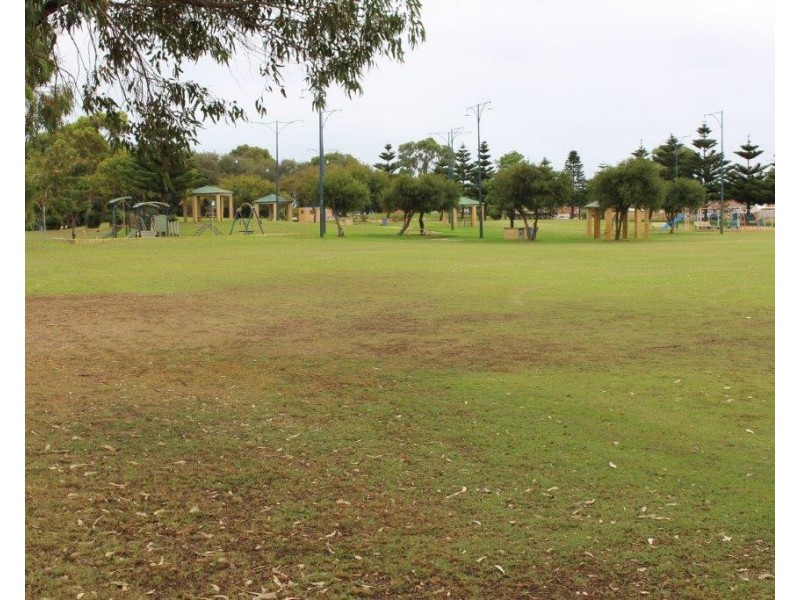 20 Timaru Close, Port Kennedy WA 6172