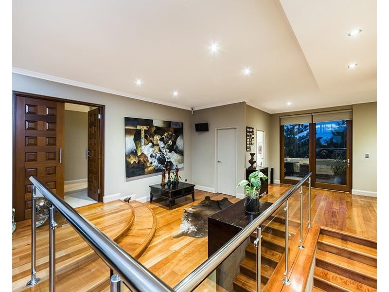 4  Cardiff Place, Warnbro WA 6169