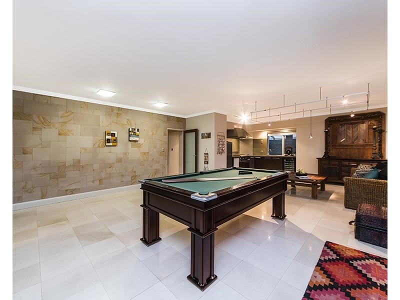 4  Cardiff Place, Warnbro WA 6169