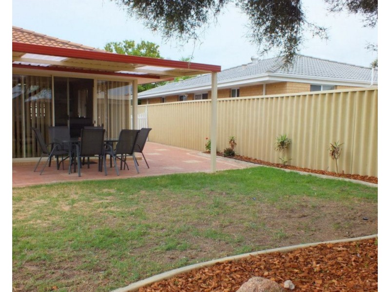 8 Armistice Way, Warnbro WA 6169