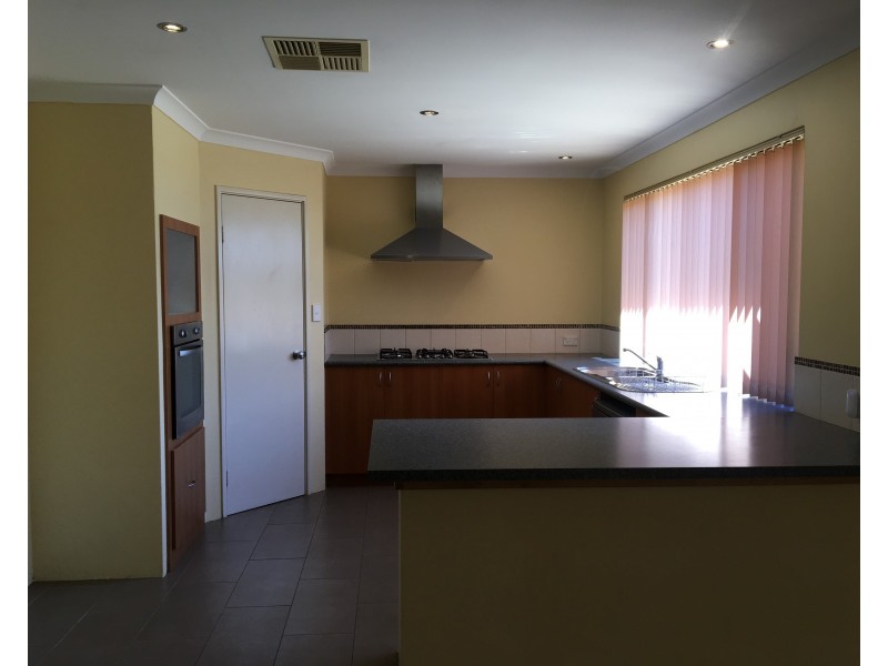 5 Edgecumbe Terrace, Baldivis WA 6171