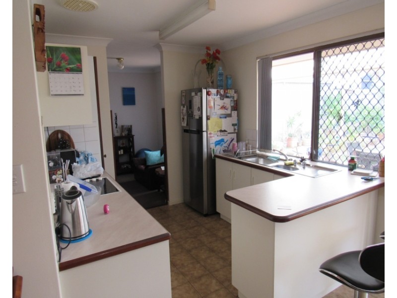 15 Jamaican Road, Safety Bay WA 6169