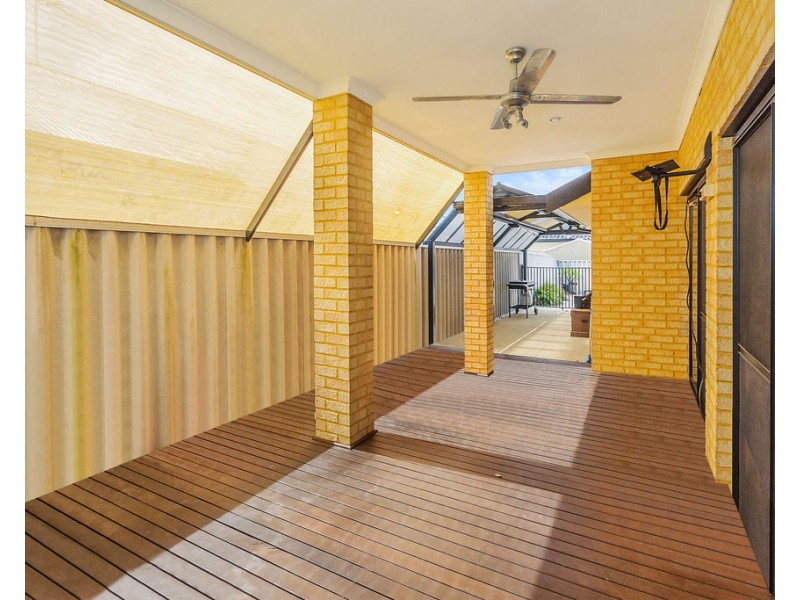 52 Liechardt Loop, Rockingham WA 6168