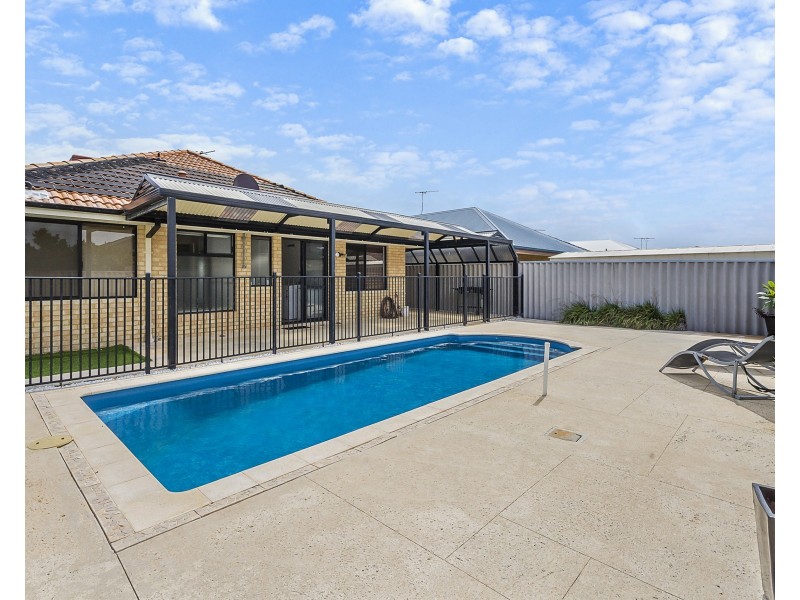 52 Liechardt Loop, Rockingham WA 6168