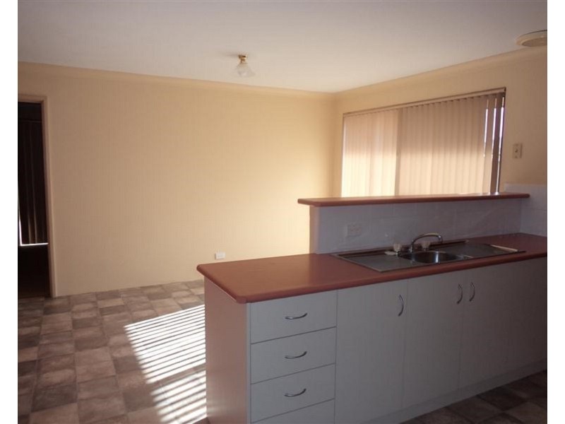 6B Belair Place, Cooloongup WA 6168