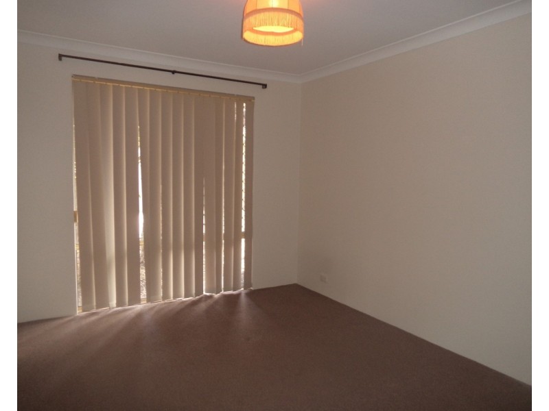 6/3 Merope Close, Rockingham WA 6168