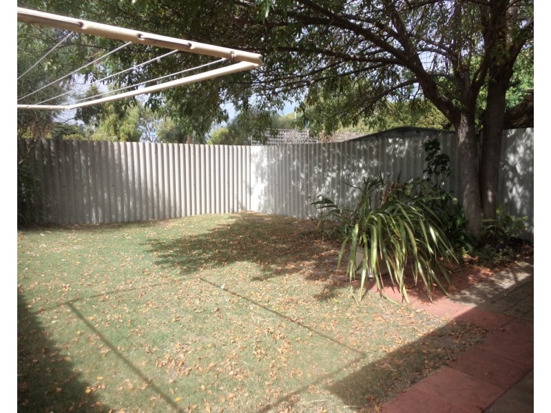 6/3 Merope Close, Rockingham WA 6168