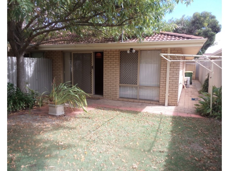 6/3 Merope Close, Rockingham WA 6168