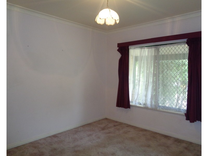 192 Kent Street, Rockingham WA 6168