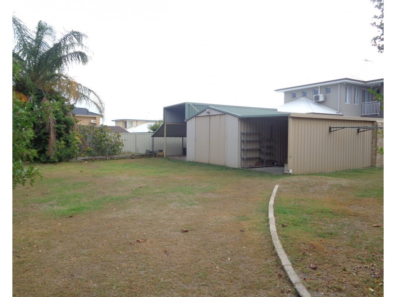 192 Kent Street, Rockingham WA 6168