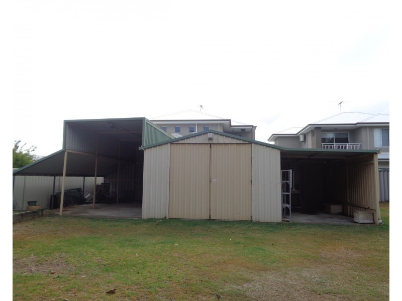 192 Kent Street, Rockingham WA 6168