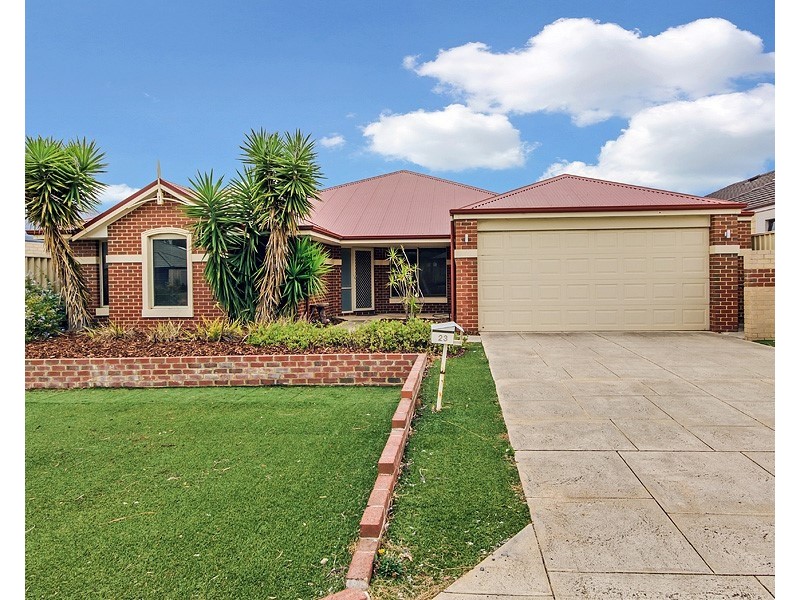 23 Arrowwood Loop, Secret Harbour WA 6173