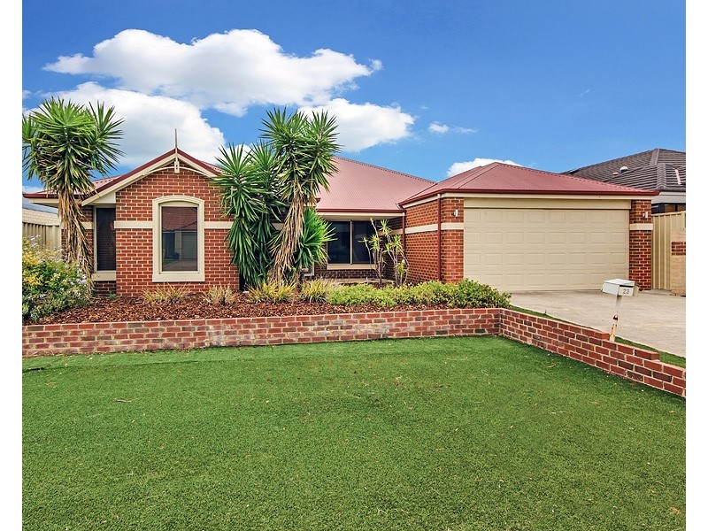 23 Arrowwood Loop, Secret Harbour WA 6173