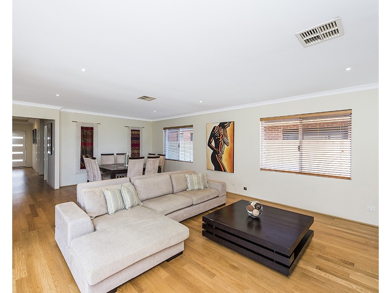 83 Greeson Parkway, Secret Harbour WA 6173