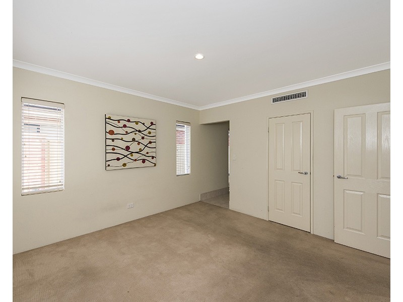 83 Greeson Parkway, Secret Harbour WA 6173