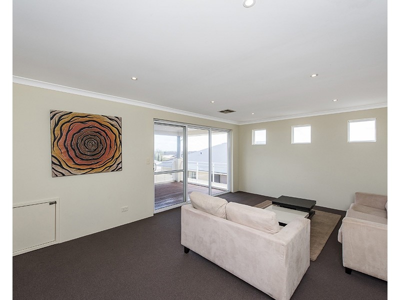 83 Greeson Parkway, Secret Harbour WA 6173