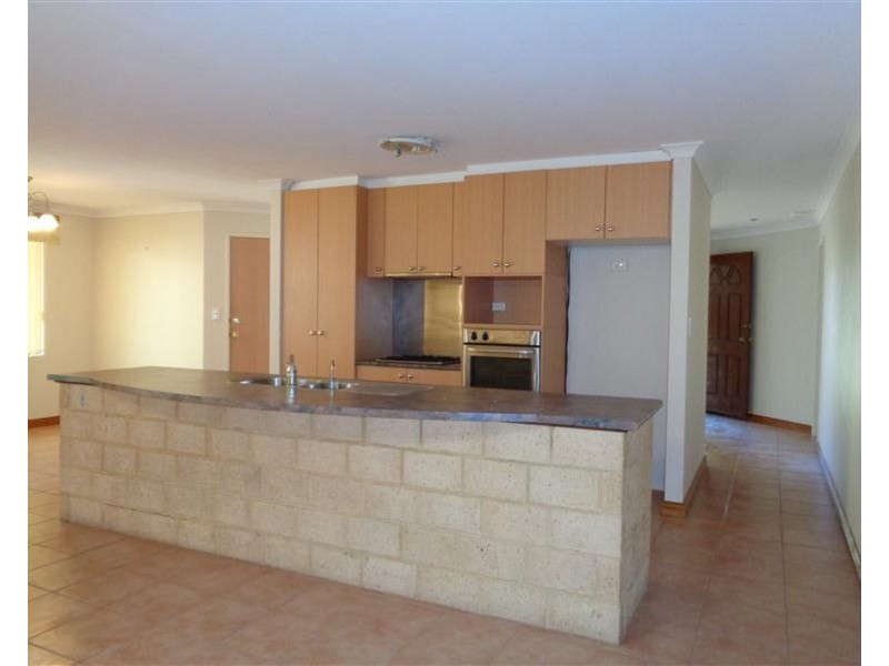 32 Arpenteur Drive, Baldivis WA 6171