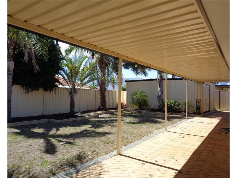 32 Arpenteur Drive, Baldivis WA 6171