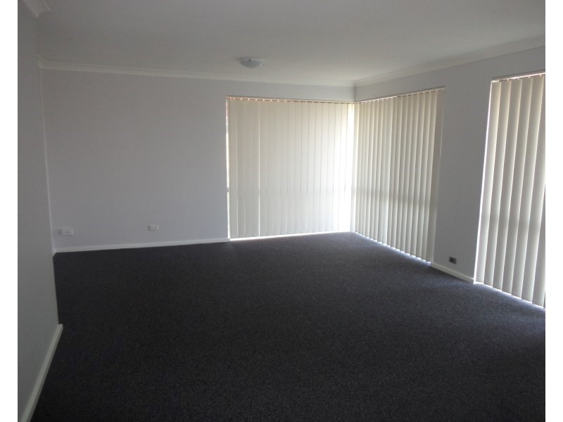 28 Malibu Road, Safety Bay WA 6169