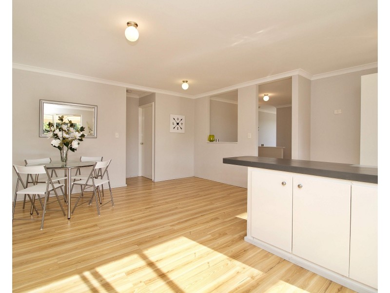 1 Santa Monica Drive, Waikiki WA 6169