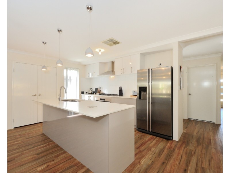 96 Camelot Street, Baldivis WA 6171