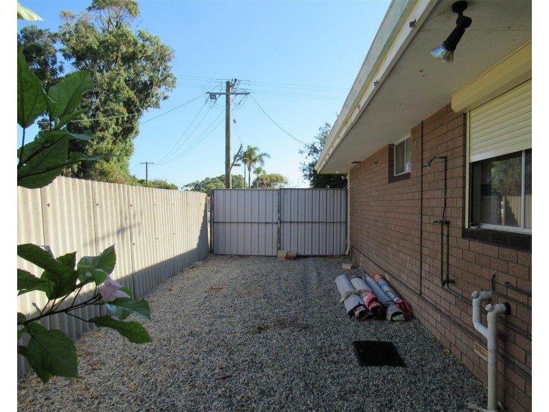 26 Thomas Street, Safety Bay WA 6169