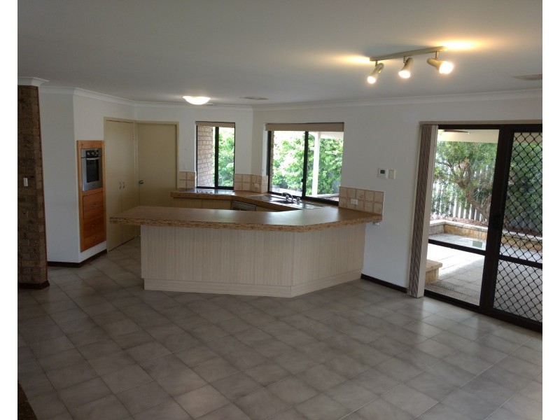 20 Andros Road, Safety Bay WA 6169