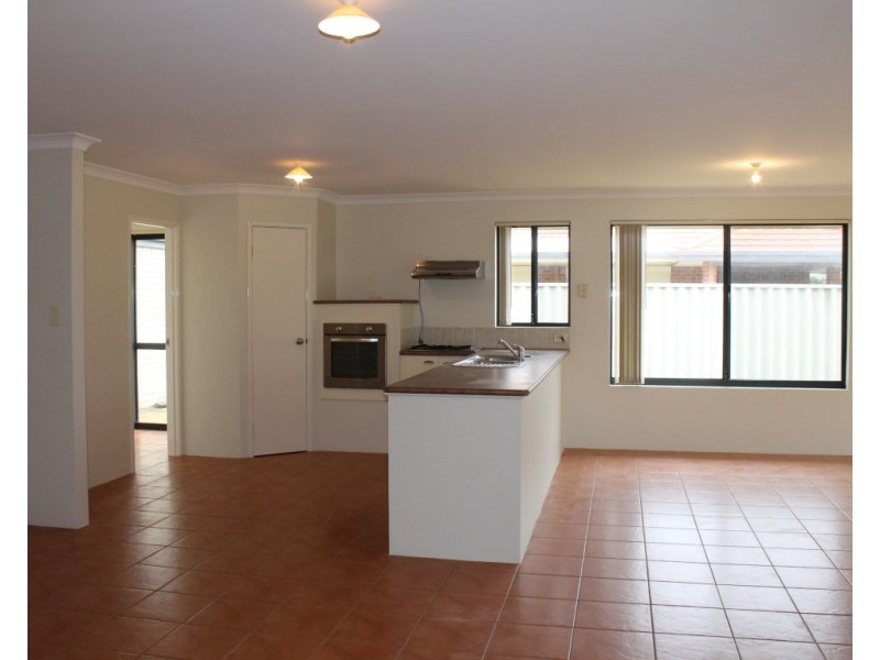23 Toledo Circuit, Port Kennedy WA 6172
