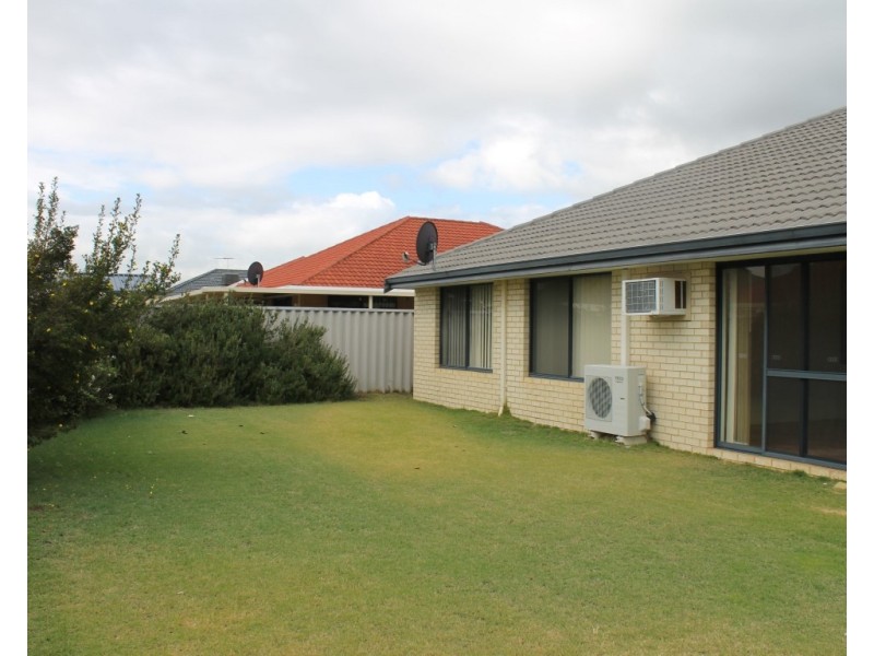 23 Toledo Circuit, Port Kennedy WA 6172