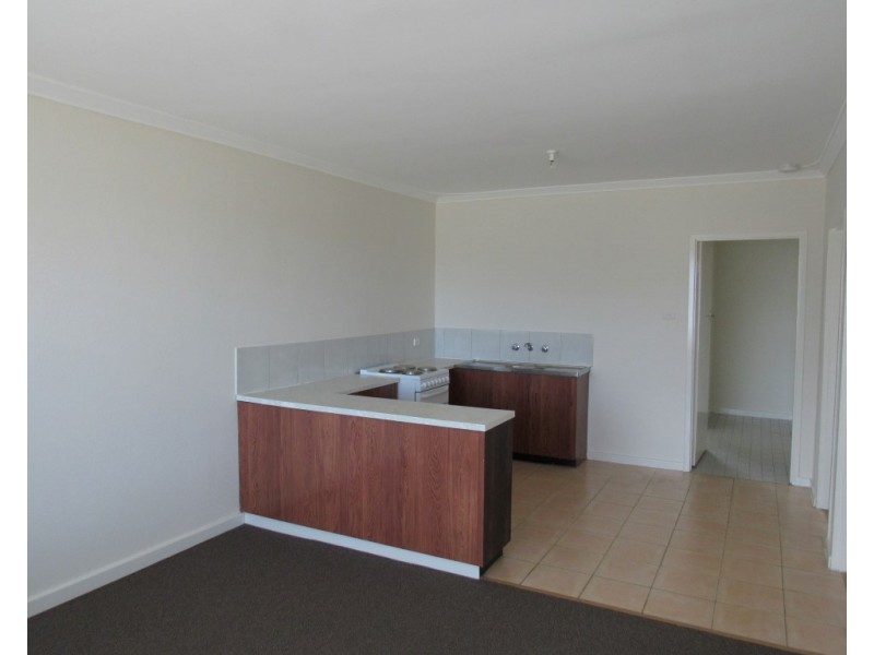 1/4 Afon Avenue, Shoalwater WA 6169