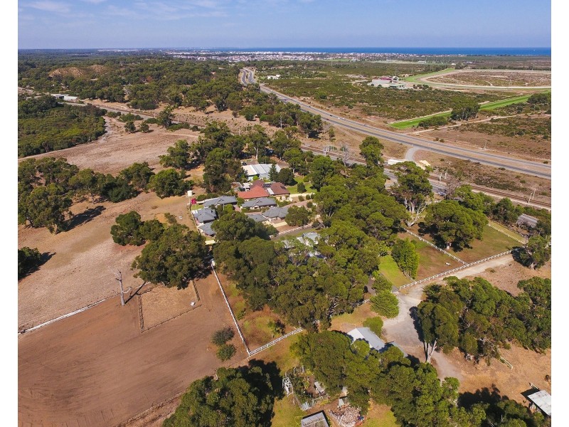 1673 Mandurah Road, Baldivis WA 6171