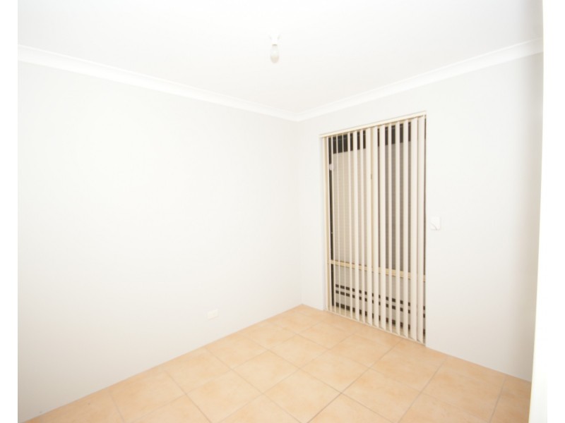 39 Lakemba Way, Waikiki WA 6169