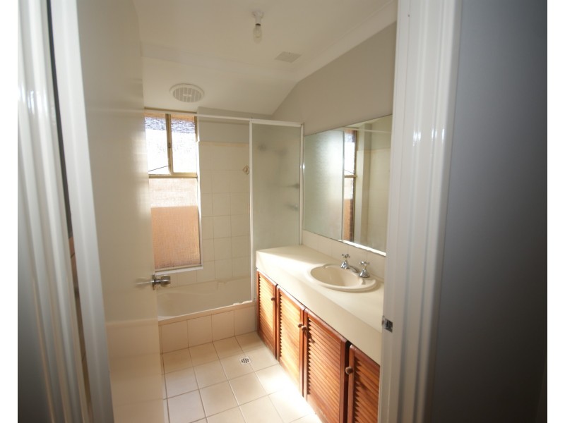 39 Lakemba Way, Waikiki WA 6169