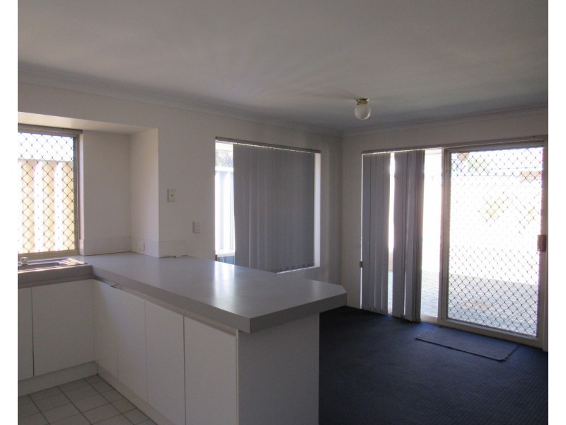 7/74 Kent Street, Rockingham WA 6168