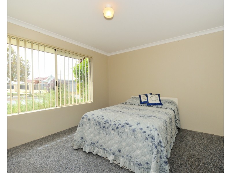 22  Laredo Bend, Port Kennedy WA 6172