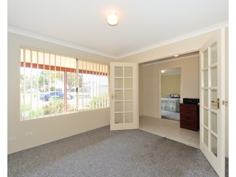 22  Laredo Bend, Port Kennedy WA 6172