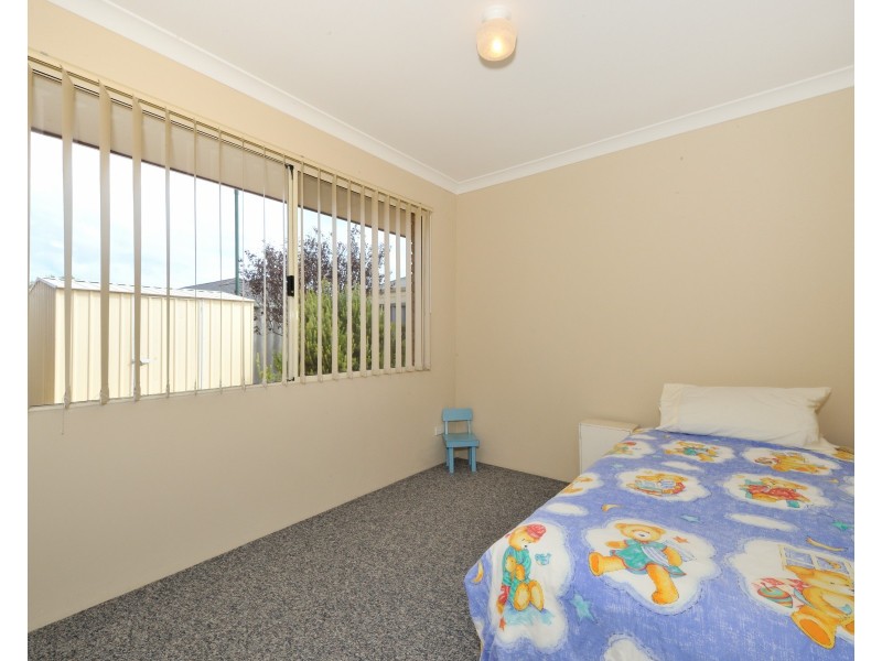 22  Laredo Bend, Port Kennedy WA 6172