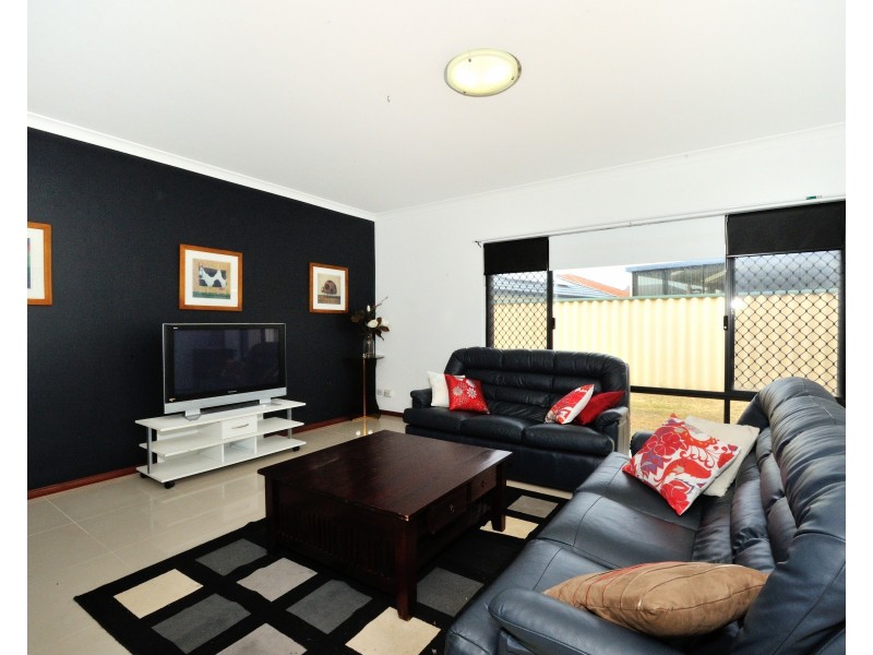 14 Alice Road, Port Kennedy WA 6172