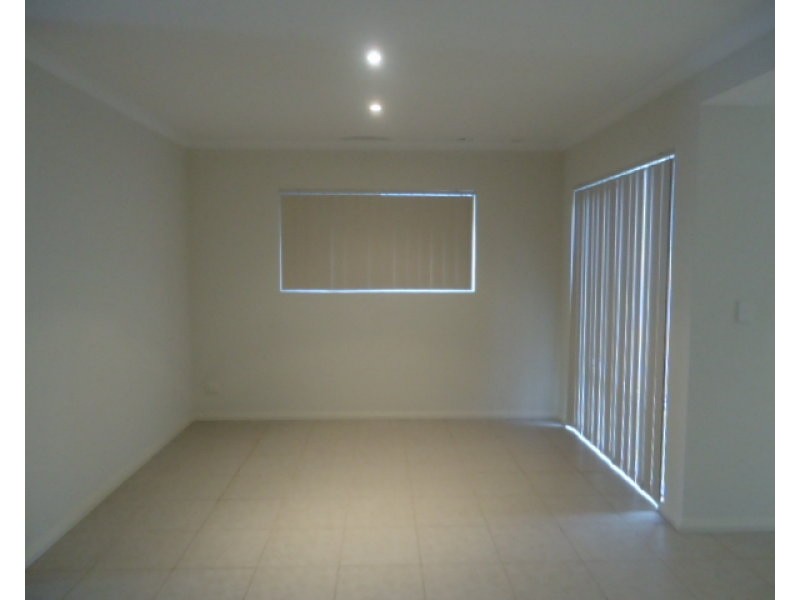 52 Waterfront Parkway, Shoalwater WA 6169