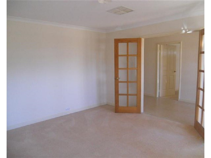57 Chelmsford Avenue, Port Kennedy WA 6172