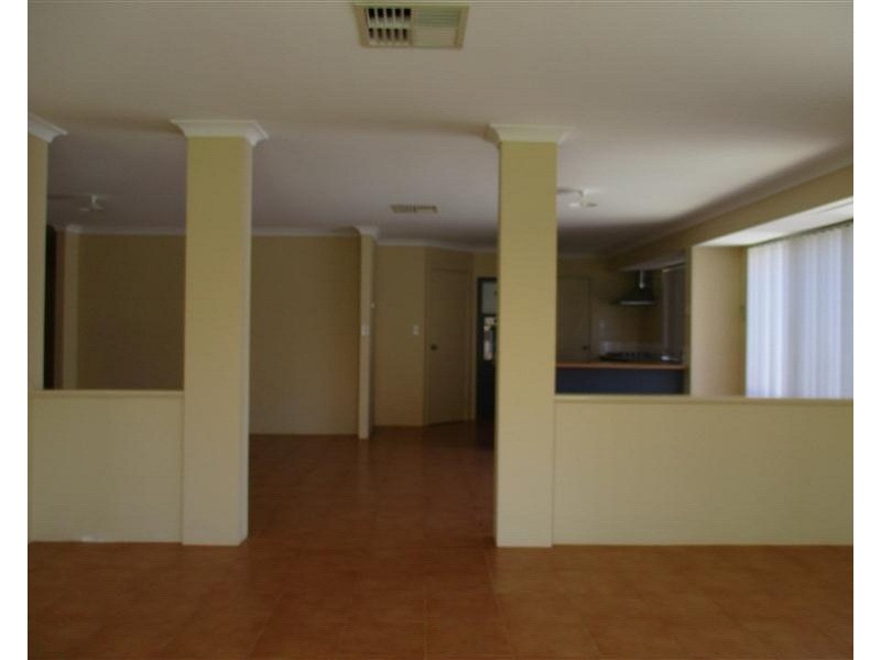 102 Hawker Street, Shoalwater WA 6169