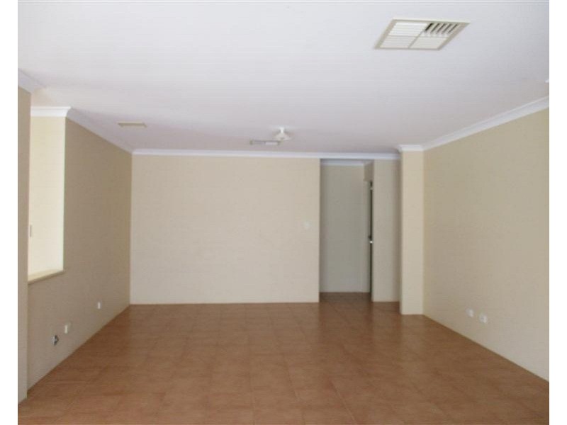 102 Hawker Street, Shoalwater WA 6169