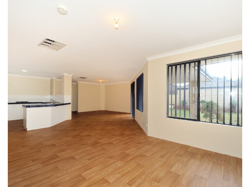 51 Eva Lynch Way, Port Kennedy WA 6172