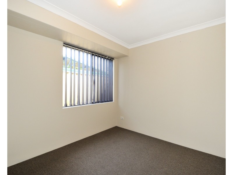 51 Eva Lynch Way, Port Kennedy WA 6172