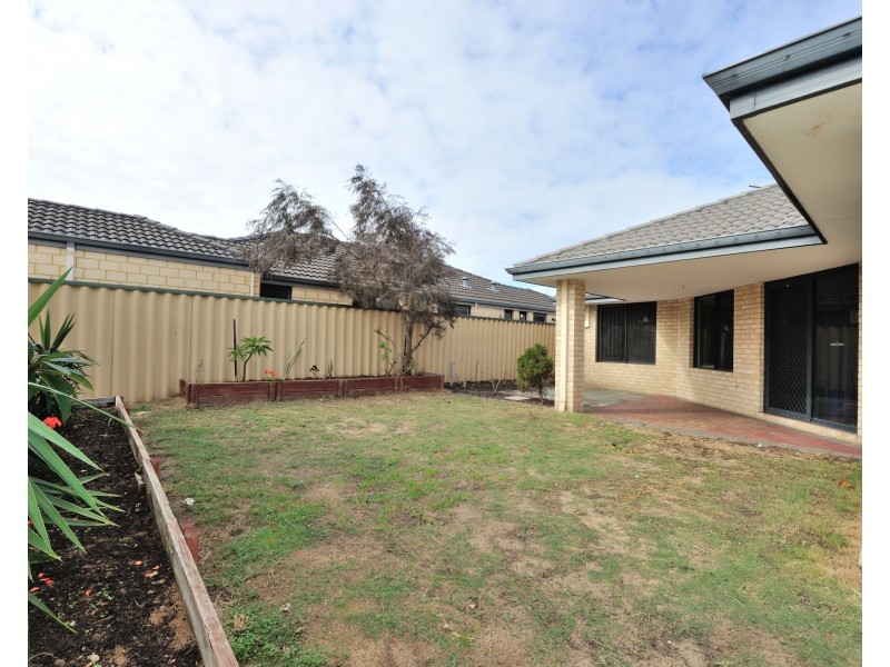 51 Eva Lynch Way, Port Kennedy WA 6172