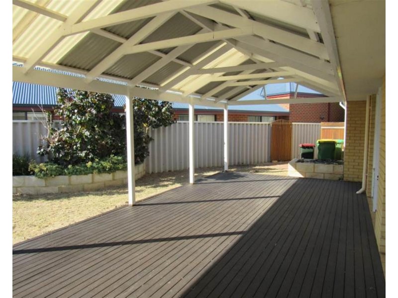 32 Amity Circuit, Shoalwater WA 6169