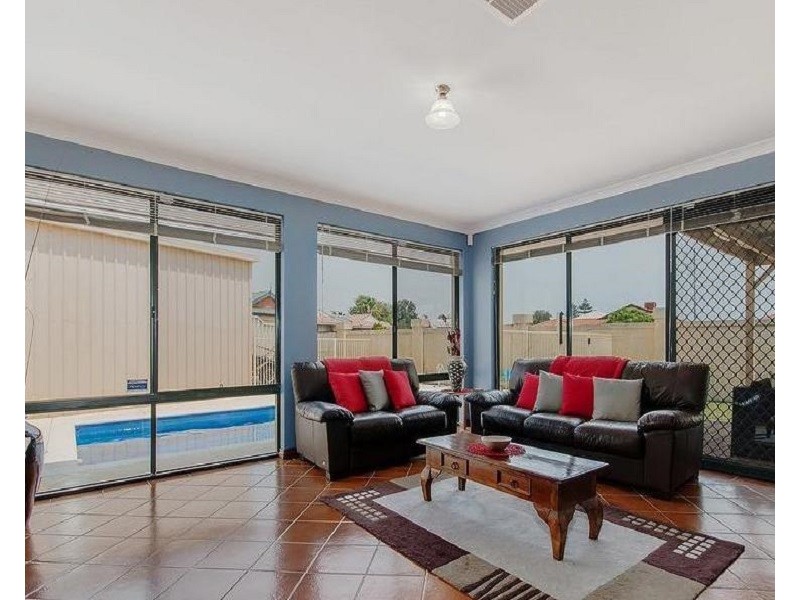 7 Sete Green, Secret Harbour WA 6173