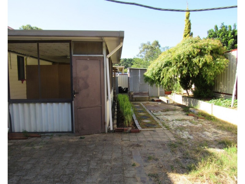 45 Oakley Road, Medina WA 6167