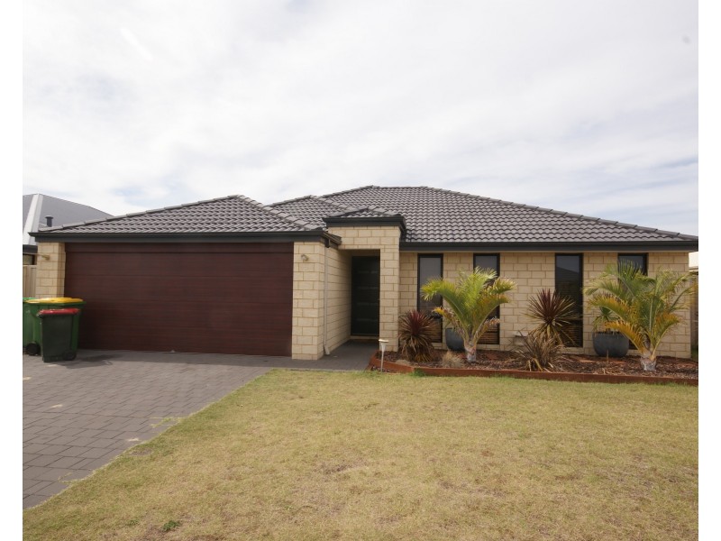 162  Harrington Waters Drive, Waikiki WA 6169