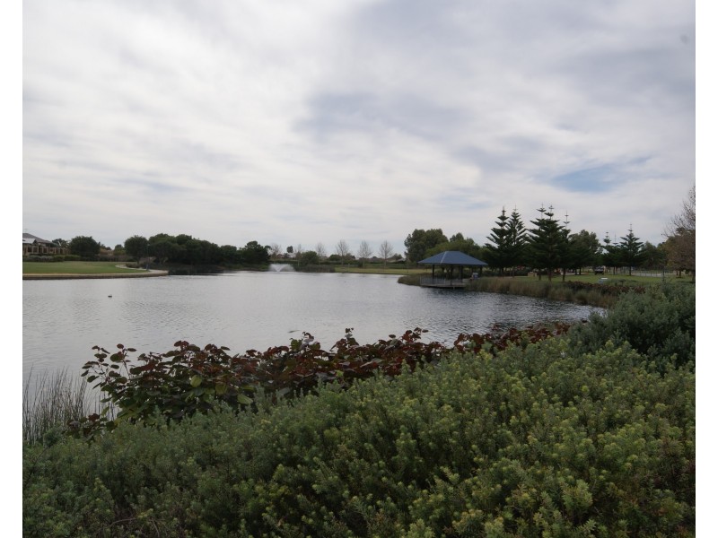 162  Harrington Waters Drive, Waikiki WA 6169